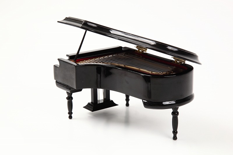 グランドピアノ18cm（黒）【ケース付き】『サンライズサウンドハウス