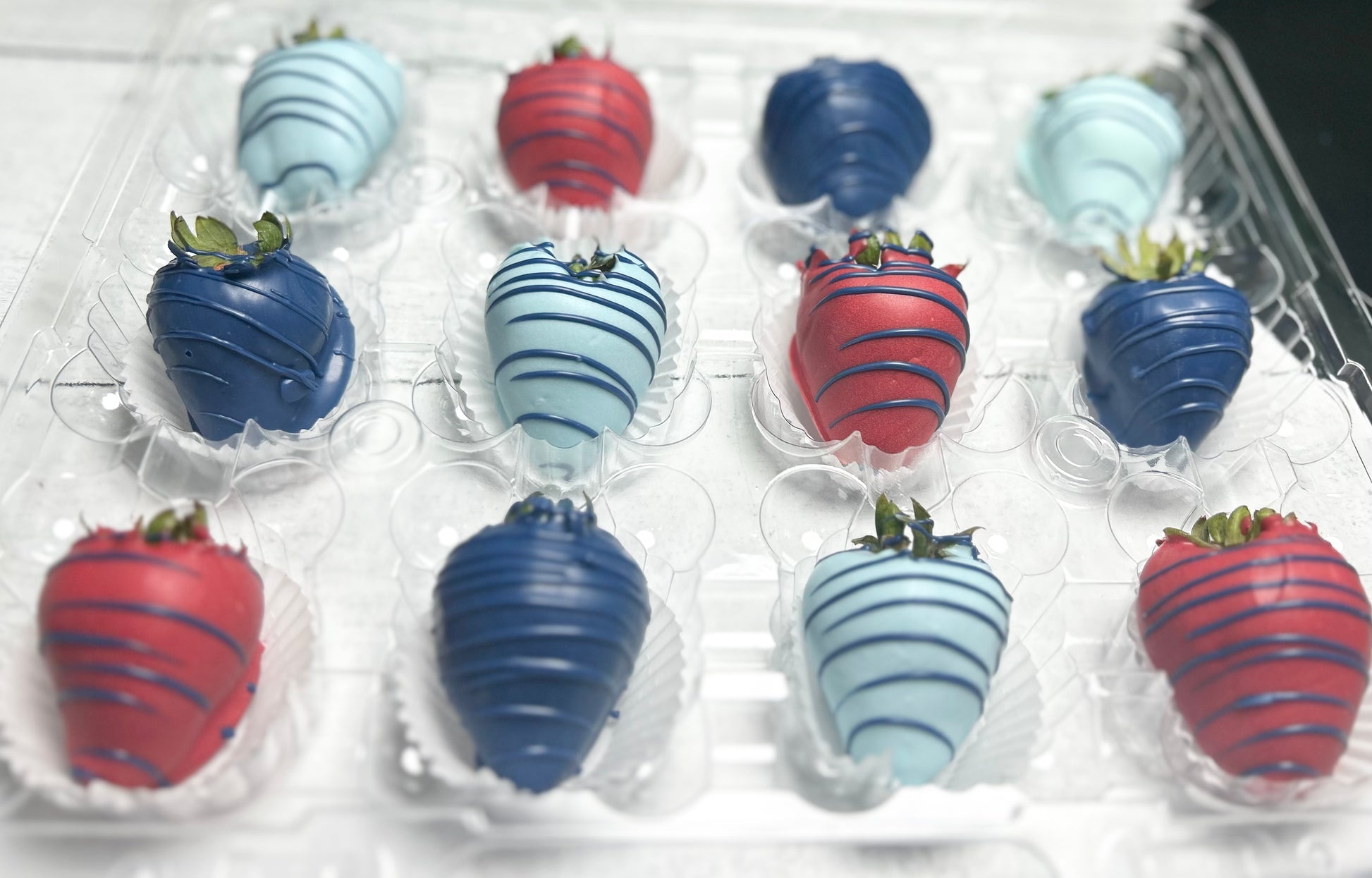 Chocolate Covered Strawberries – JustCakeIt!