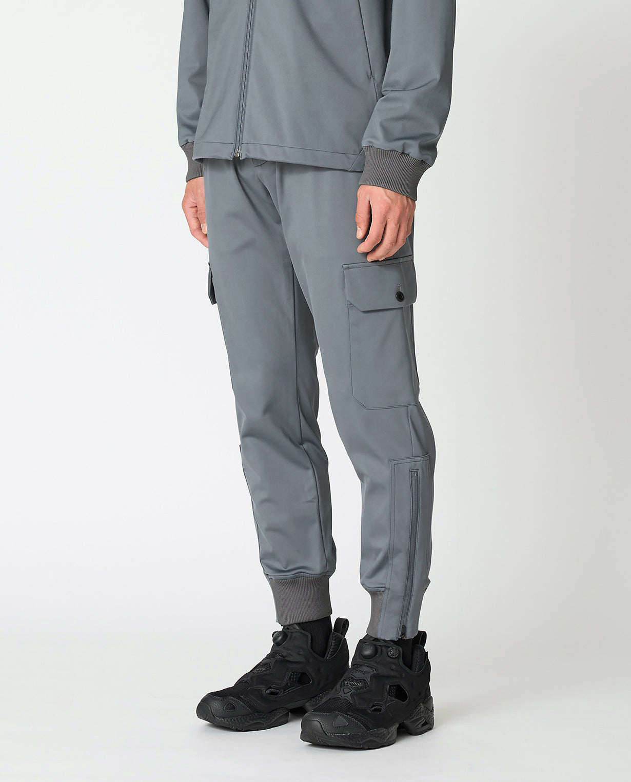 104_N 24HR-WEARABLE カーゴジョガー (スペースグレー) – K-3B