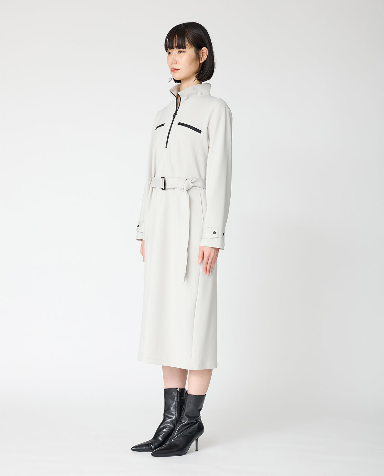 0202_D ダンボールニット ベルト付きZIP UPワンピース (ストーングレー