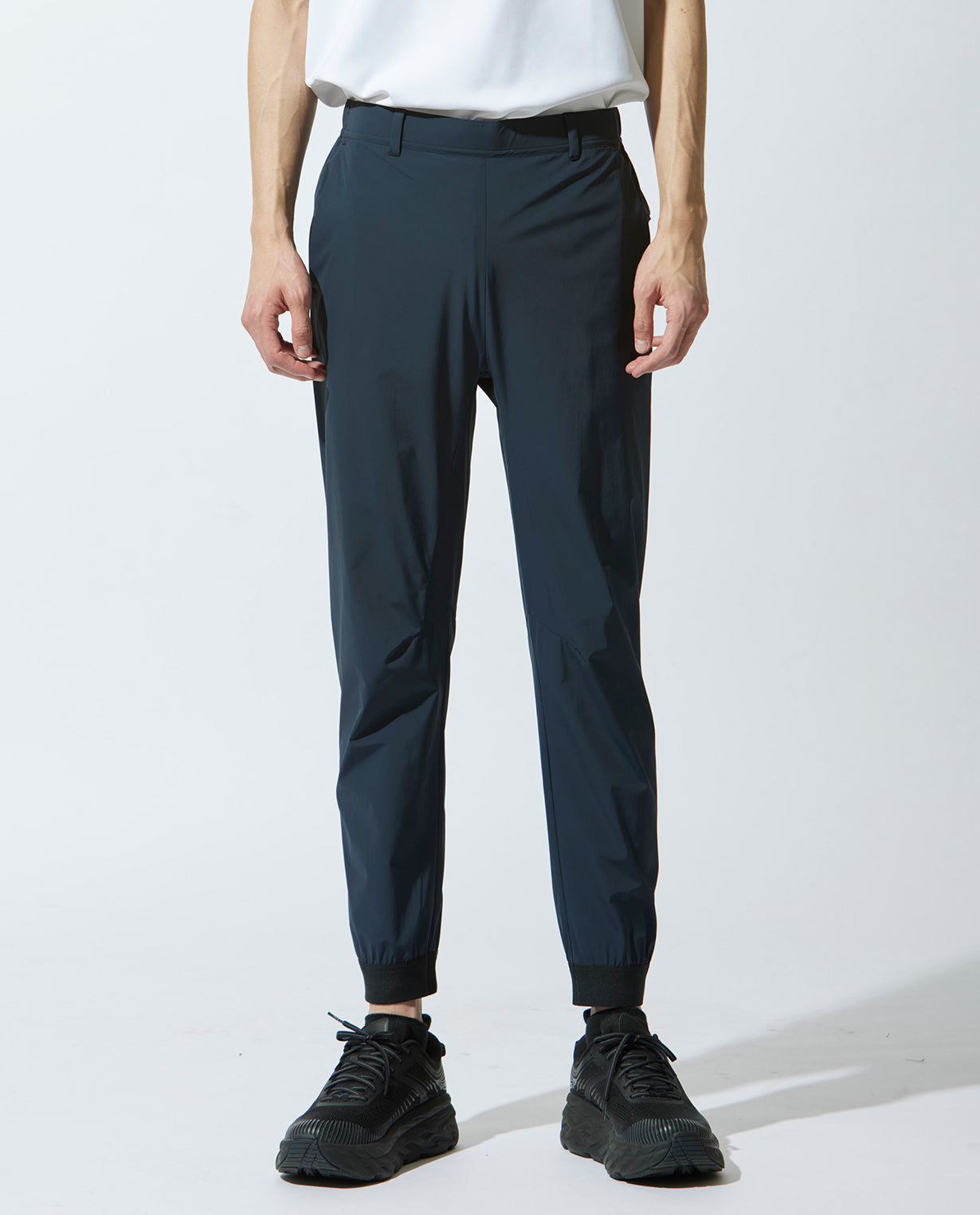 0_144_RG アクティブジョガーパンツ (カーボンネイビー) – K-3B