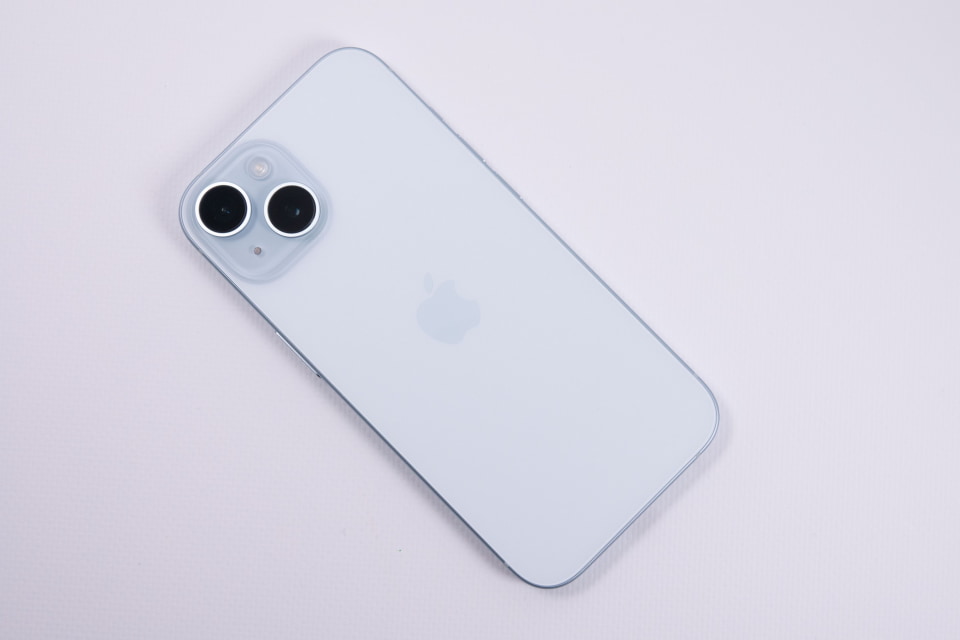 ドコモの「iPhone 15」が最大4.4万円引きに、31日～ - ケータイ Watch