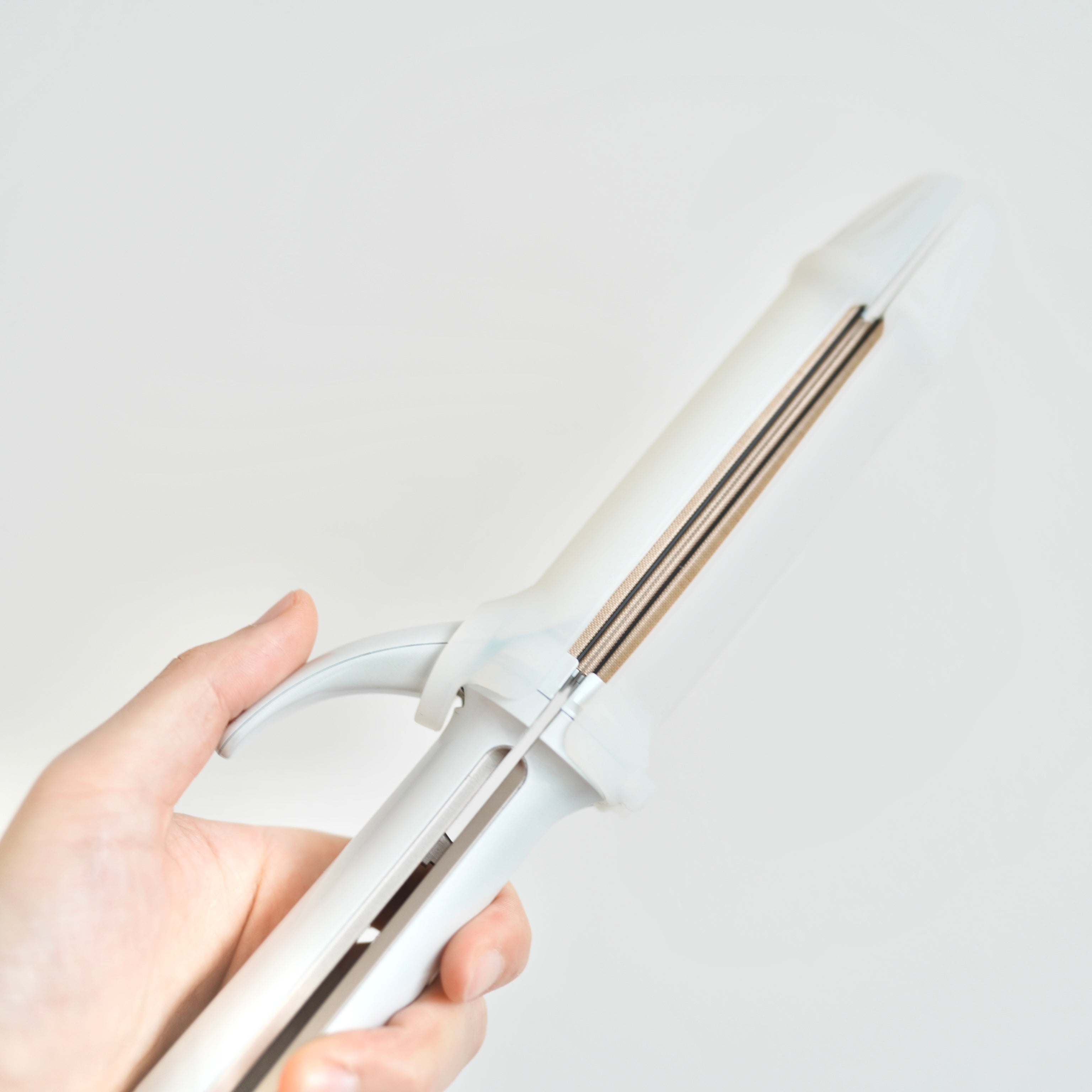 絹女~KINUJO~ 2way ヘアアイロン【カールプレート26mm, 32mm】 – 髪と