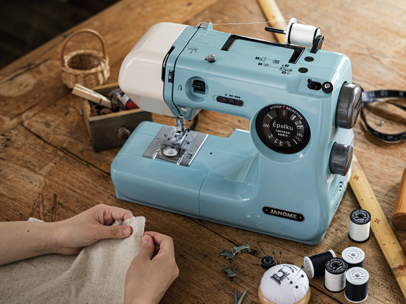 蛇の目、創業100周年を記念したレトロデザインのミシン「エポルク