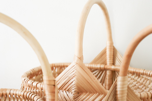 ラトビア ハンドルバスケット