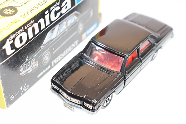 ミニカーショップ ケンボックス トミカ 黒箱☆81-1-4☆日産