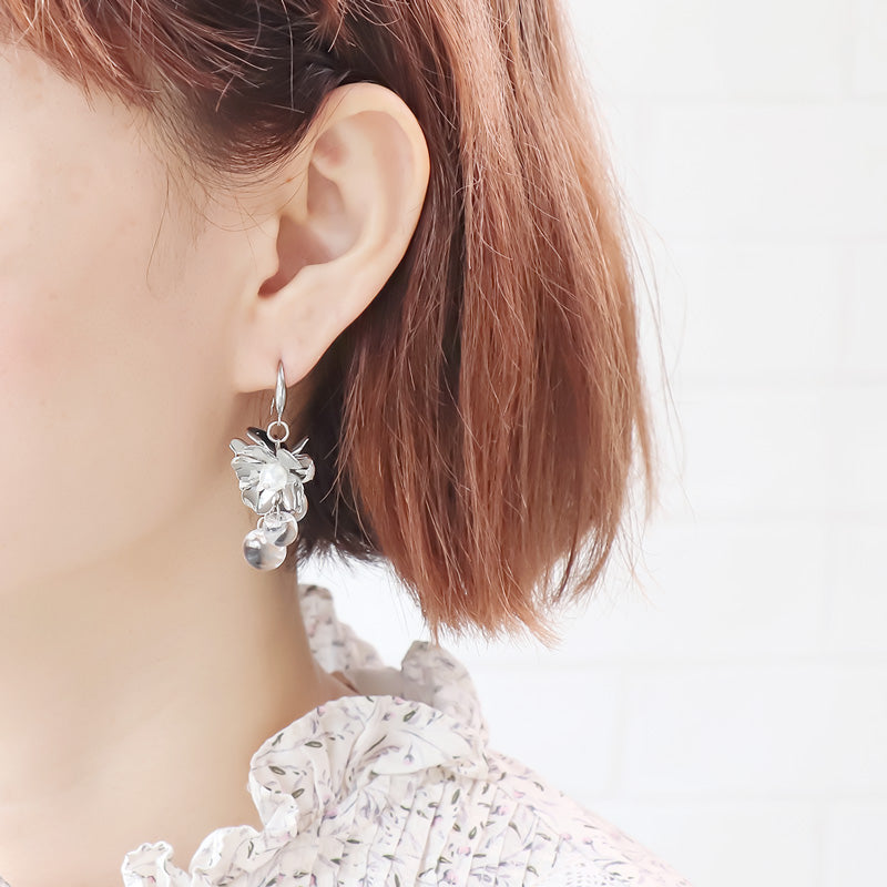 レシピNo.KR1052 メタルフラワーのスウィングイヤーアクセサリー2種