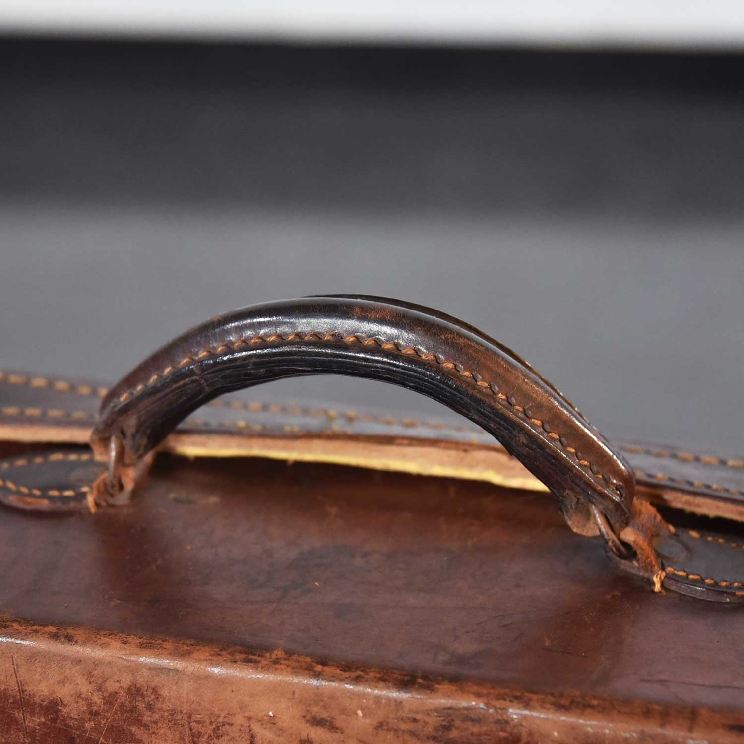 ヴィンテージレザートランク .TR-120E – 神戸アンティークウェアハウス