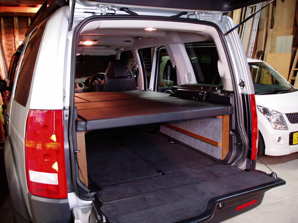 FJクルーザー逆輸入車にベッドキット装着しました | 工房リンクス