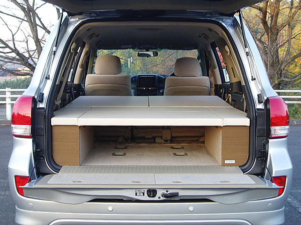 ランクル200 サードシートレス仕様 | 工房リンクス・ベットキット