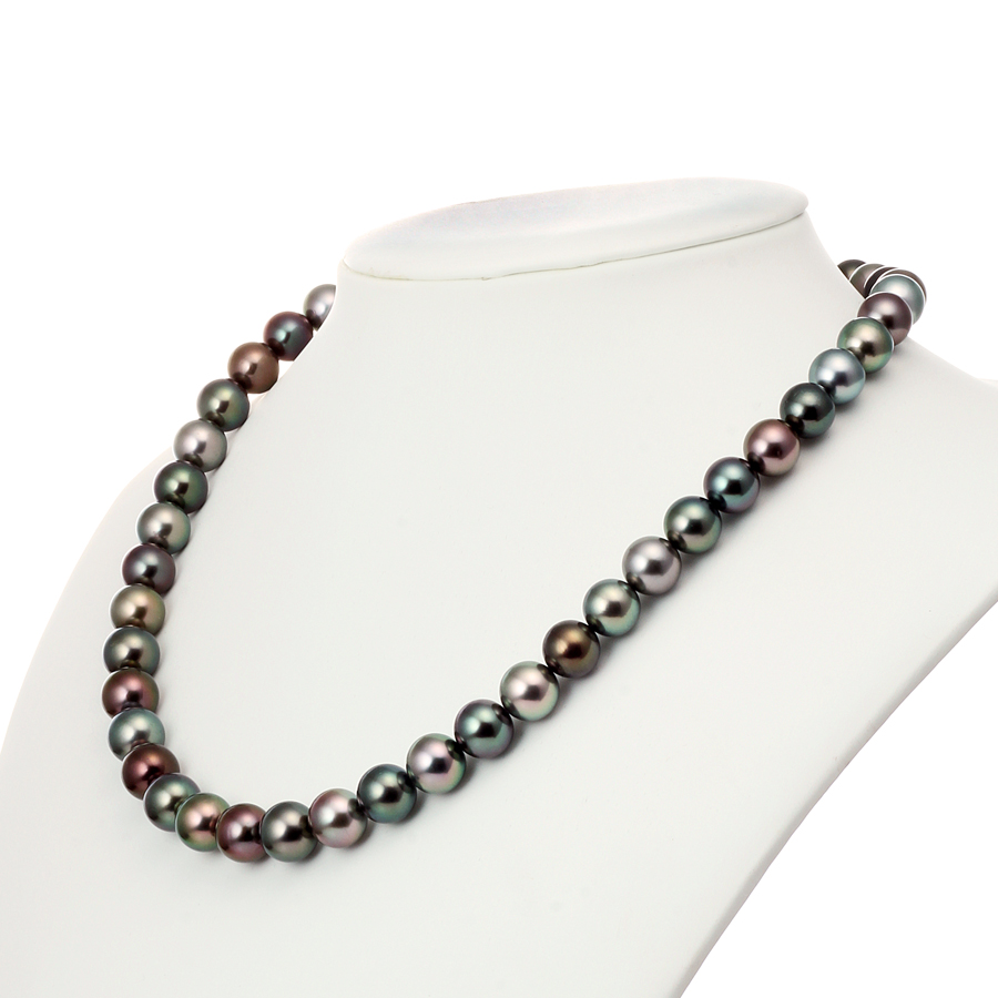 オーロラ南洋黒蝶クイーン 真珠ネックレス（9.0-10.0ミリ・マルチ
