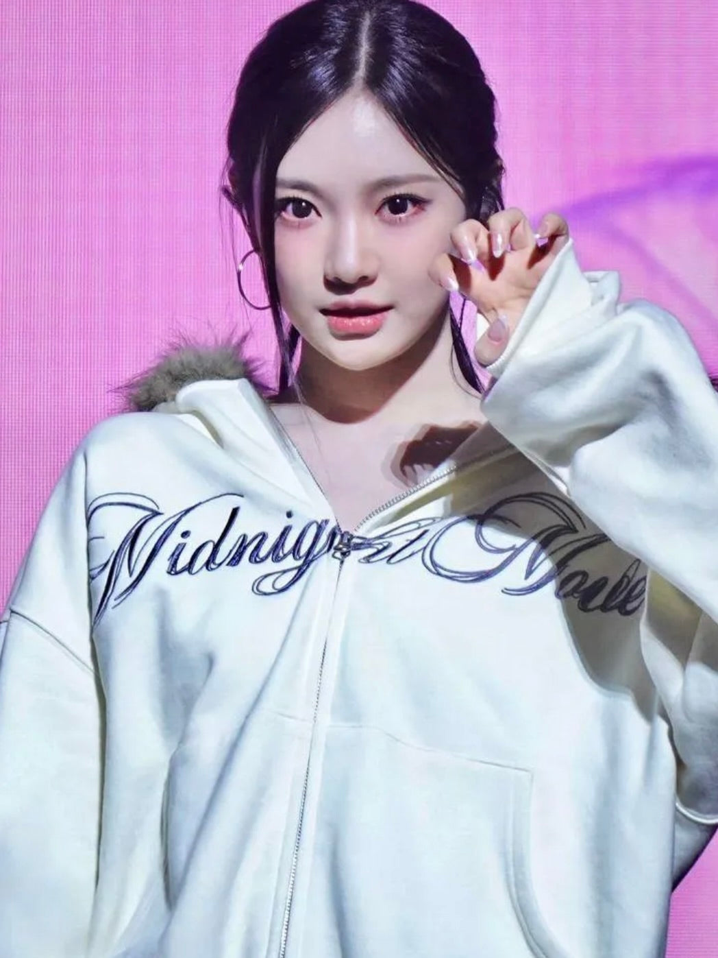 aespa ニンニン着用】Hair hood zip up / ivory – hyein