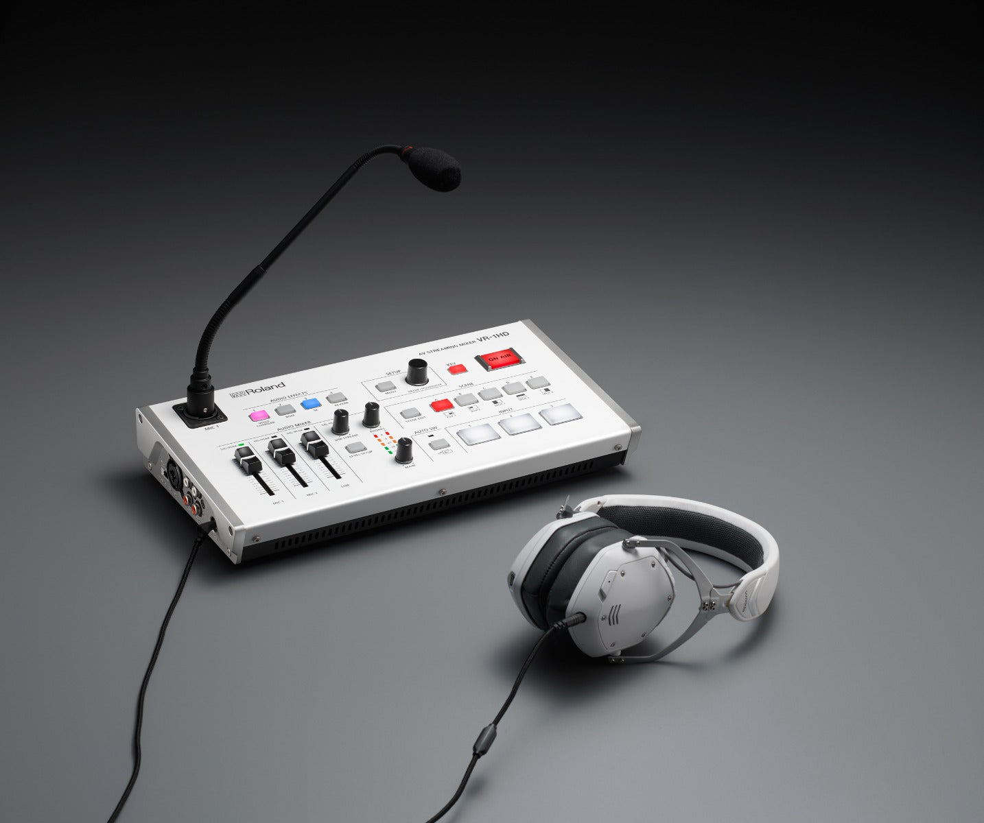 Roland VR-1HD A/V Streaming Mixer – Kraft Music