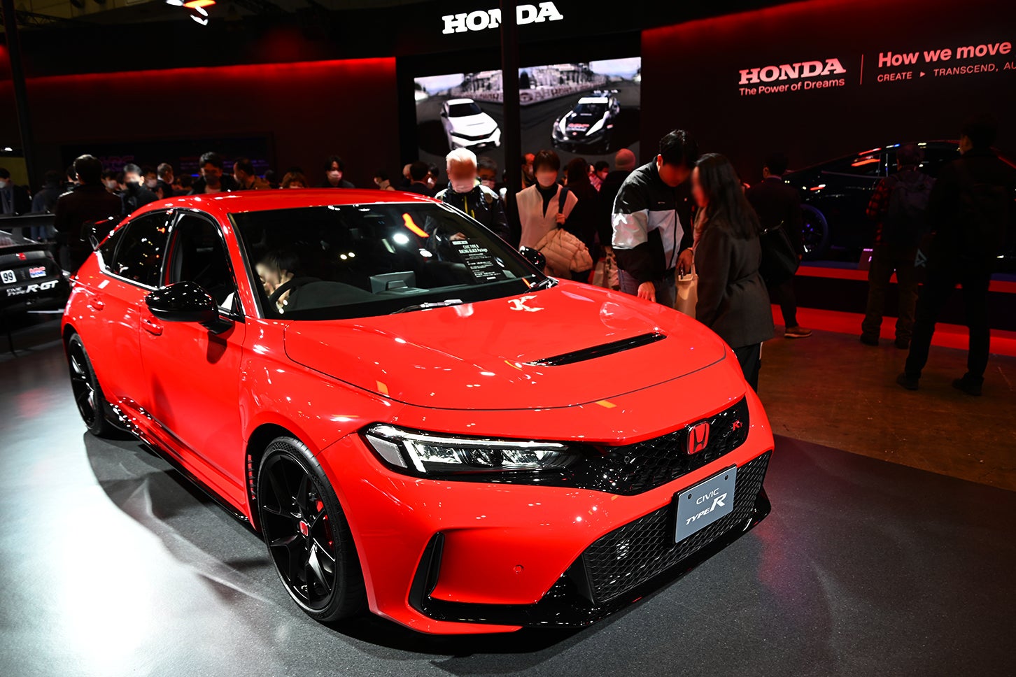 今度のタイプRは黒い！ 内装をブラックで統一した「ホンダ・シビック