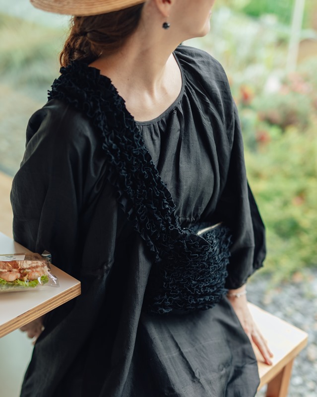 別注R&D.M.Co- FRILL BODY BAG フリルボディバッグ R&D.M.Co