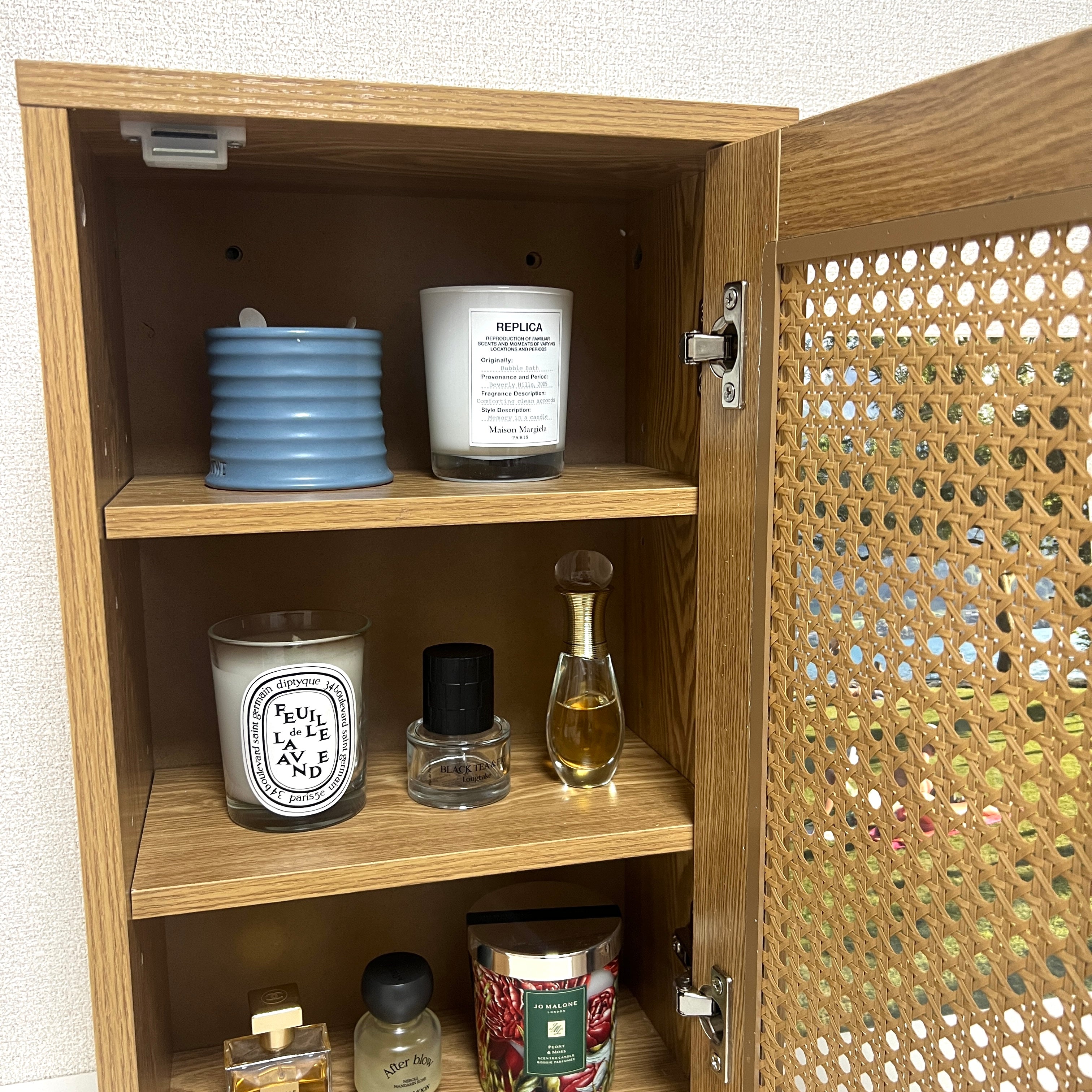 Cane Weave Cabinet (2size) ラタンの扉が目を引く、ナチュラル