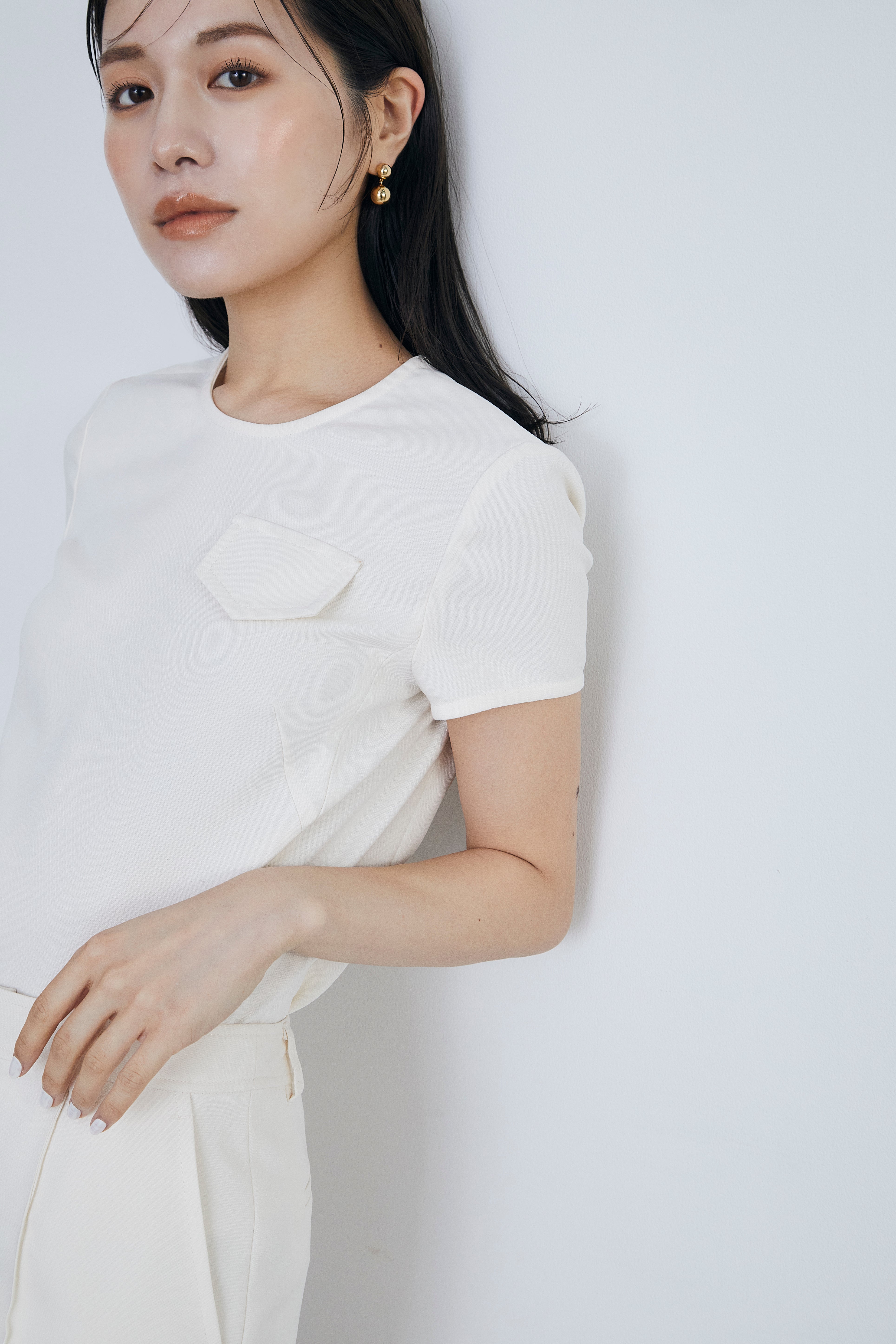 再入荷】Crew neck compact Blouse – L'AUBE BLANC