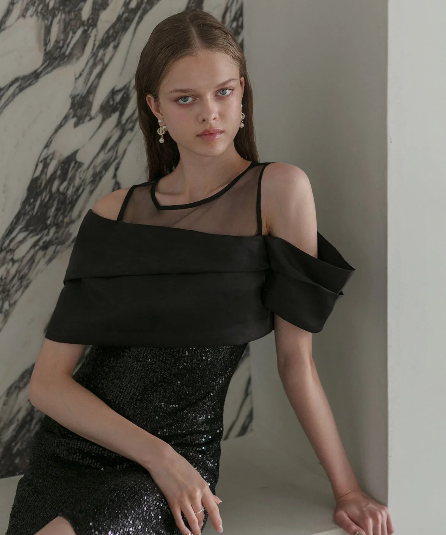 LEJA LUXE】シースルーアシンメトリースパンコールスリットIラインドレス