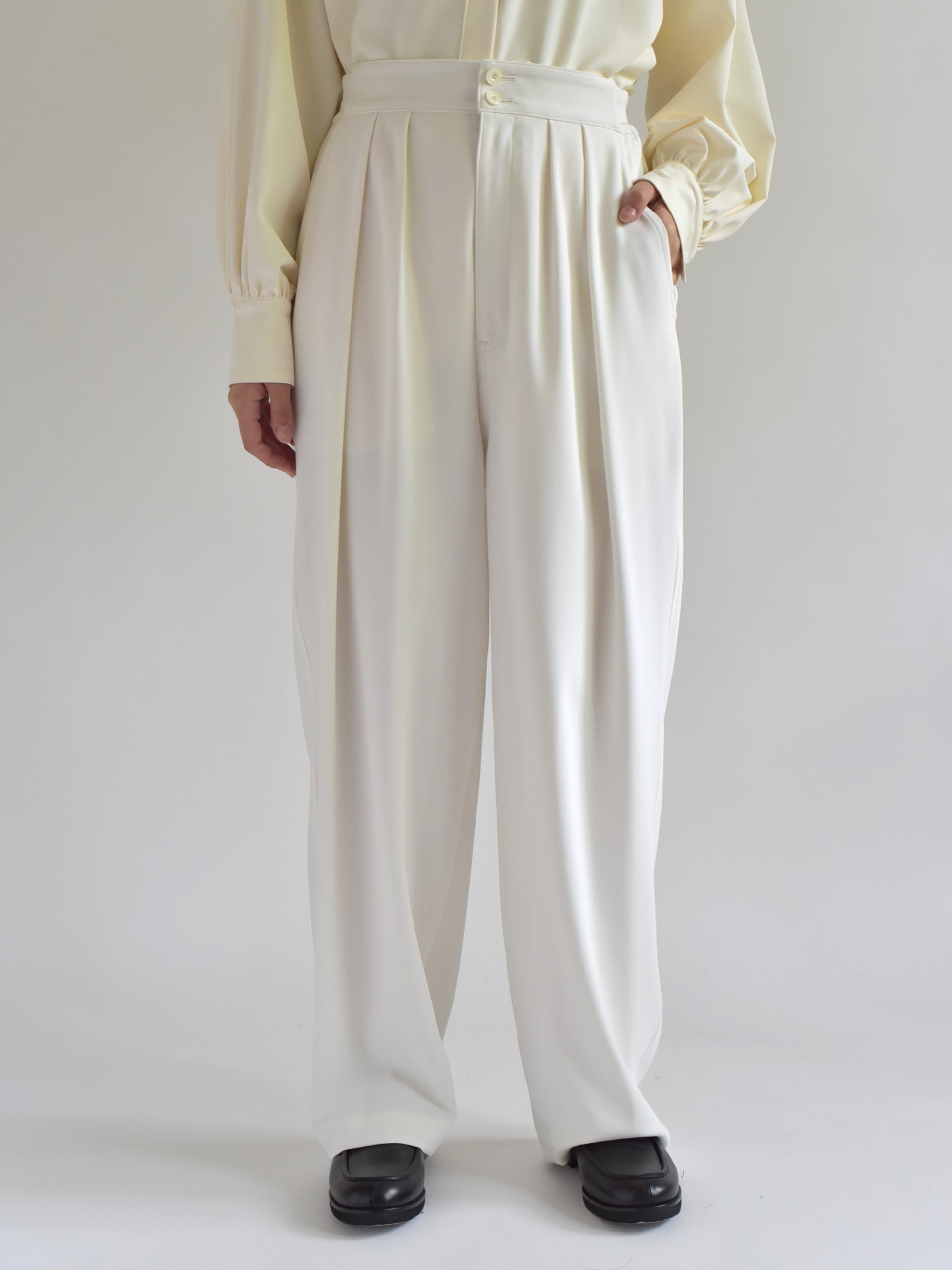 lelill レリル 日本製｜サイドベルトパンツ