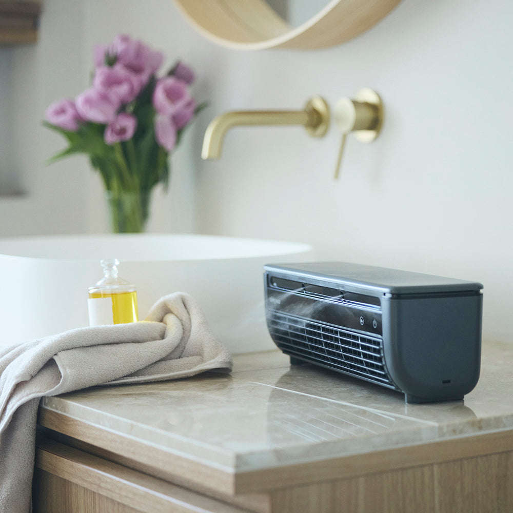 LAViNO クールエアーミスト（卓上ミニクーラー）