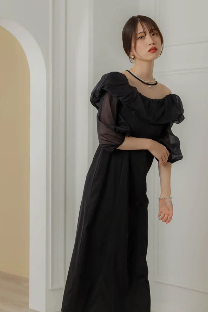 ブラックのオフショルダーバルーンドレス | LE' RURE | M | 結婚式