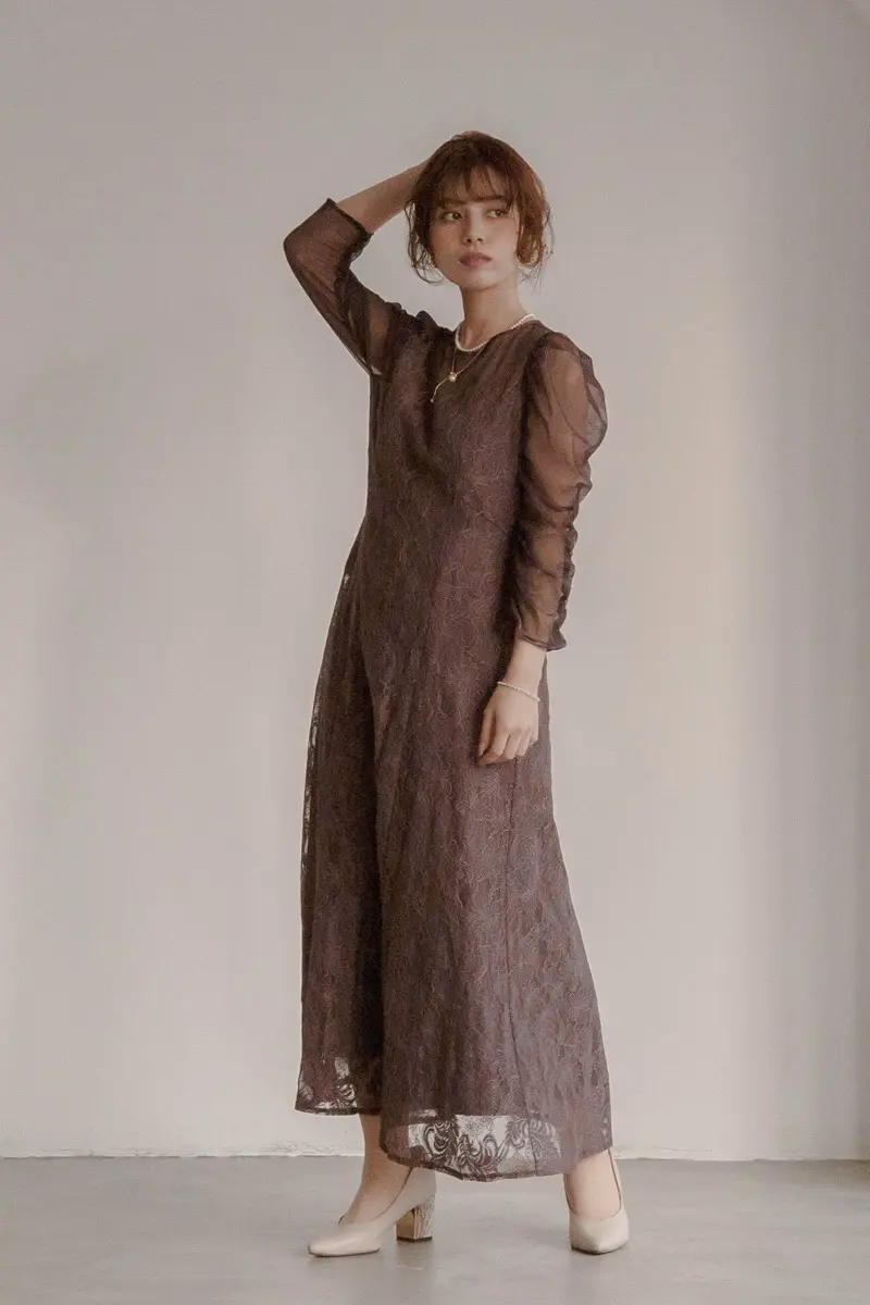 チャコールのギャザースリーブレースドレス | Dorry doll | M | 結婚式