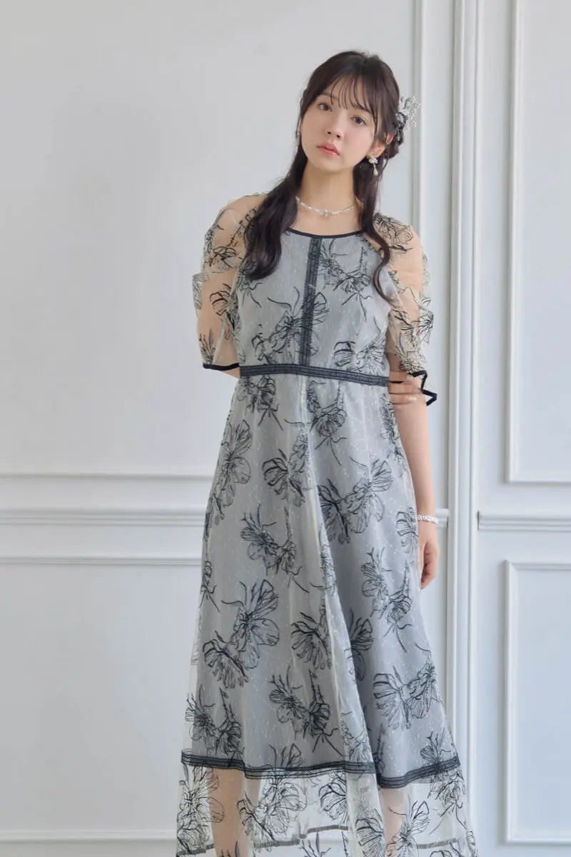 グレーのドローイングフラワードレス | Dorry doll | M | 結婚式