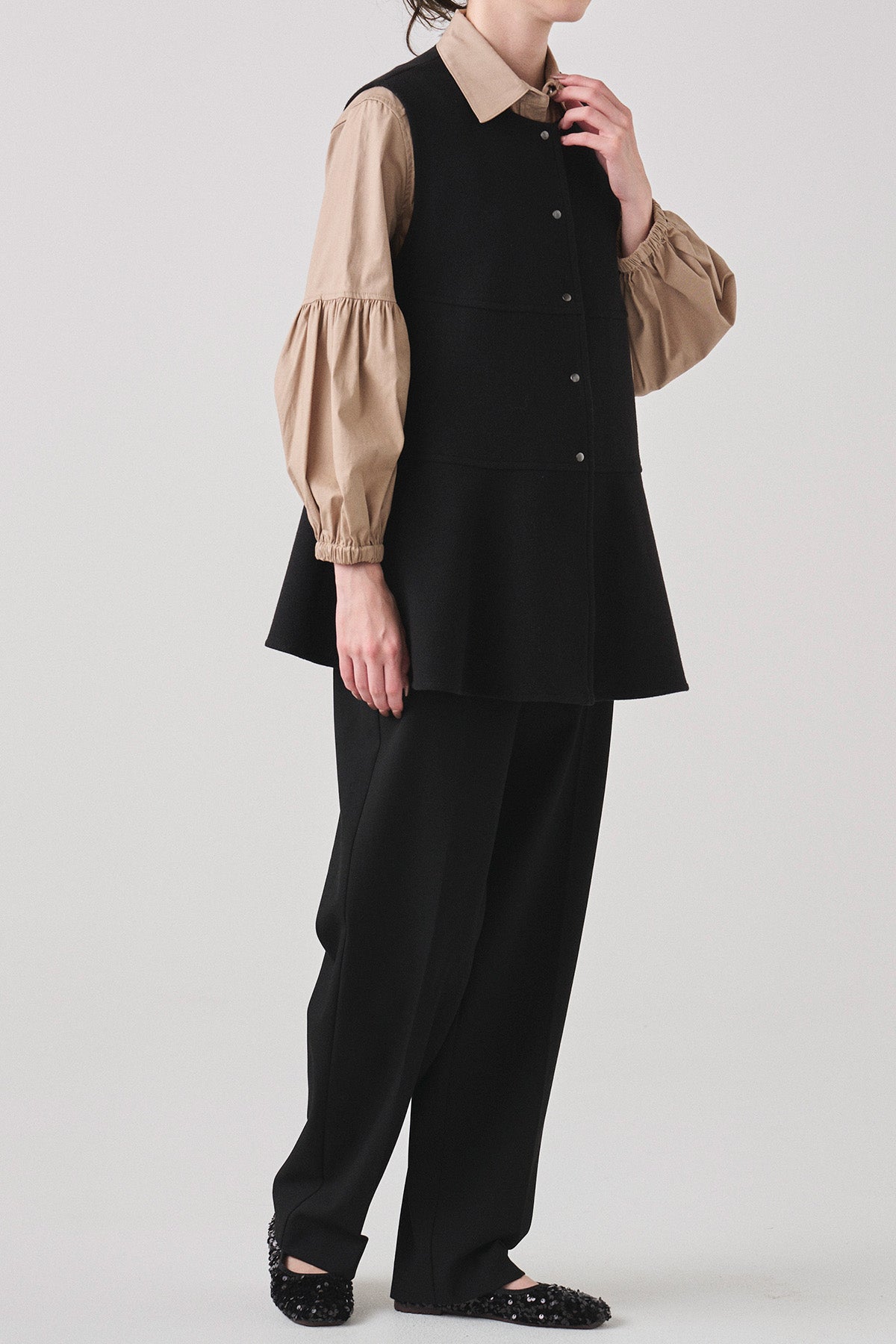 ベルスリーブブラウス – LiSA LiSA ONLINE SHOP