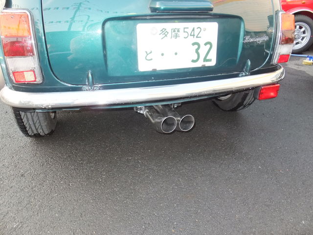 佐藤号 爆音マフラー対策と洗車 : スタッフブログ｜ローバーミニ専門店