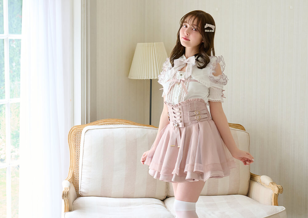 新品】LIZ LISA 希少 00's 花柄 ベロア キャミ トップス 新品】LIZ