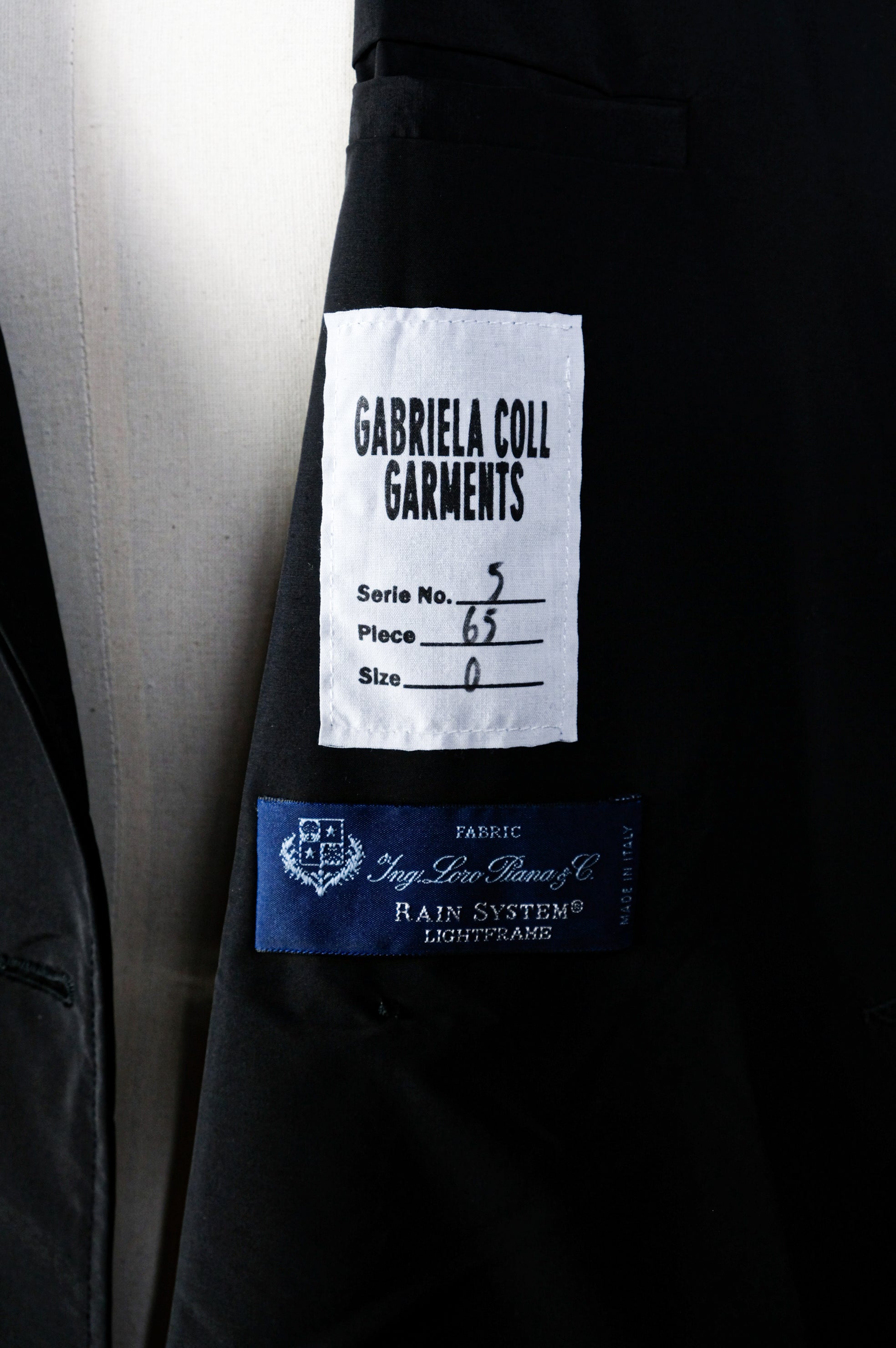 30%OFF】GABRIELA COLL GARMENTS 