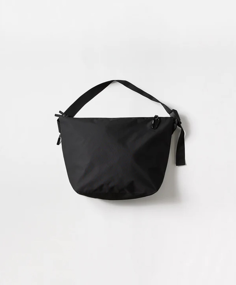 Nylon Messeger Bag(FREE Black/ブラック): meltum