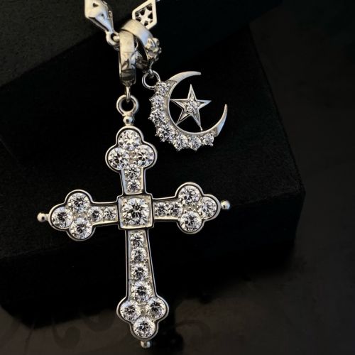 LARGE GOTHIC CROSS PENDANT Silver / Zirconia PENDANT（ペンダント