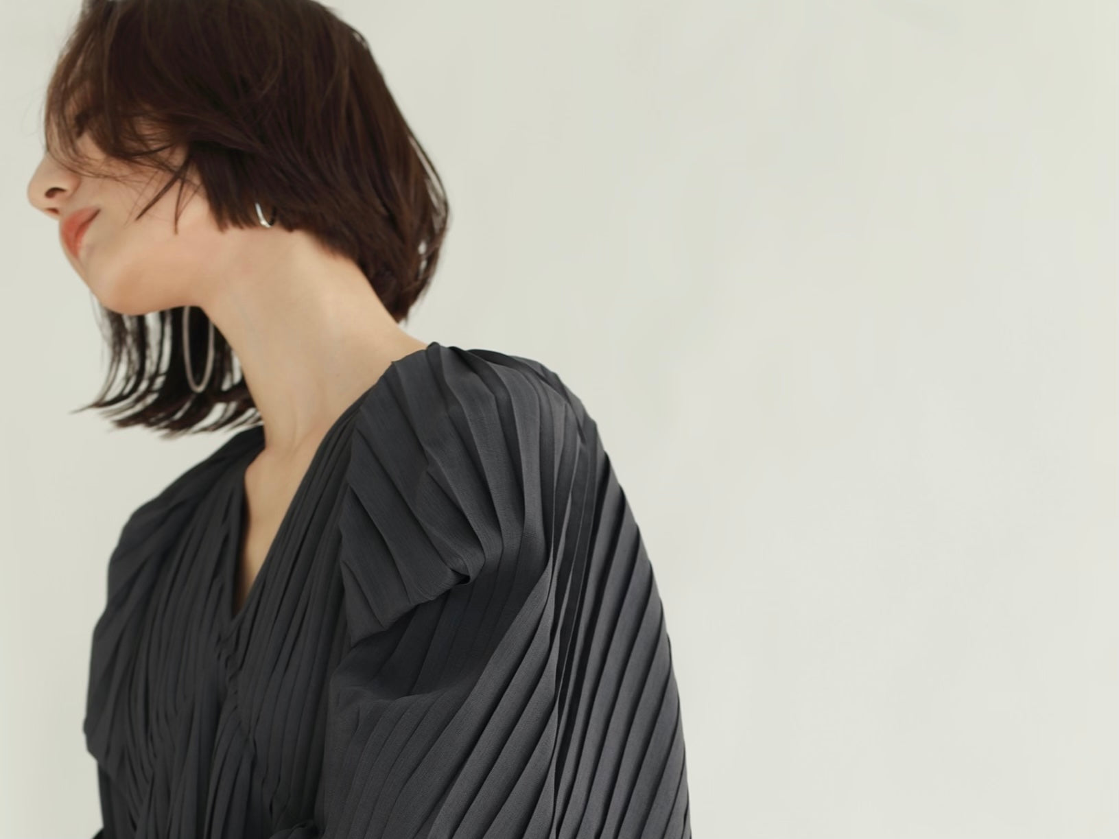 2021 SPRING COLLECTION vol.10】 ALL PLEETS VOLUME DRESSのご紹介