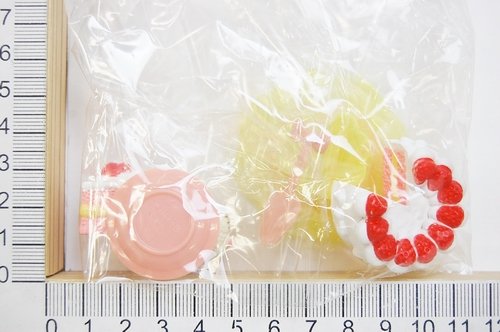 Amazon.co.jp: ハローキティ ちいさなケーキ屋さん 【8.自慢のホール