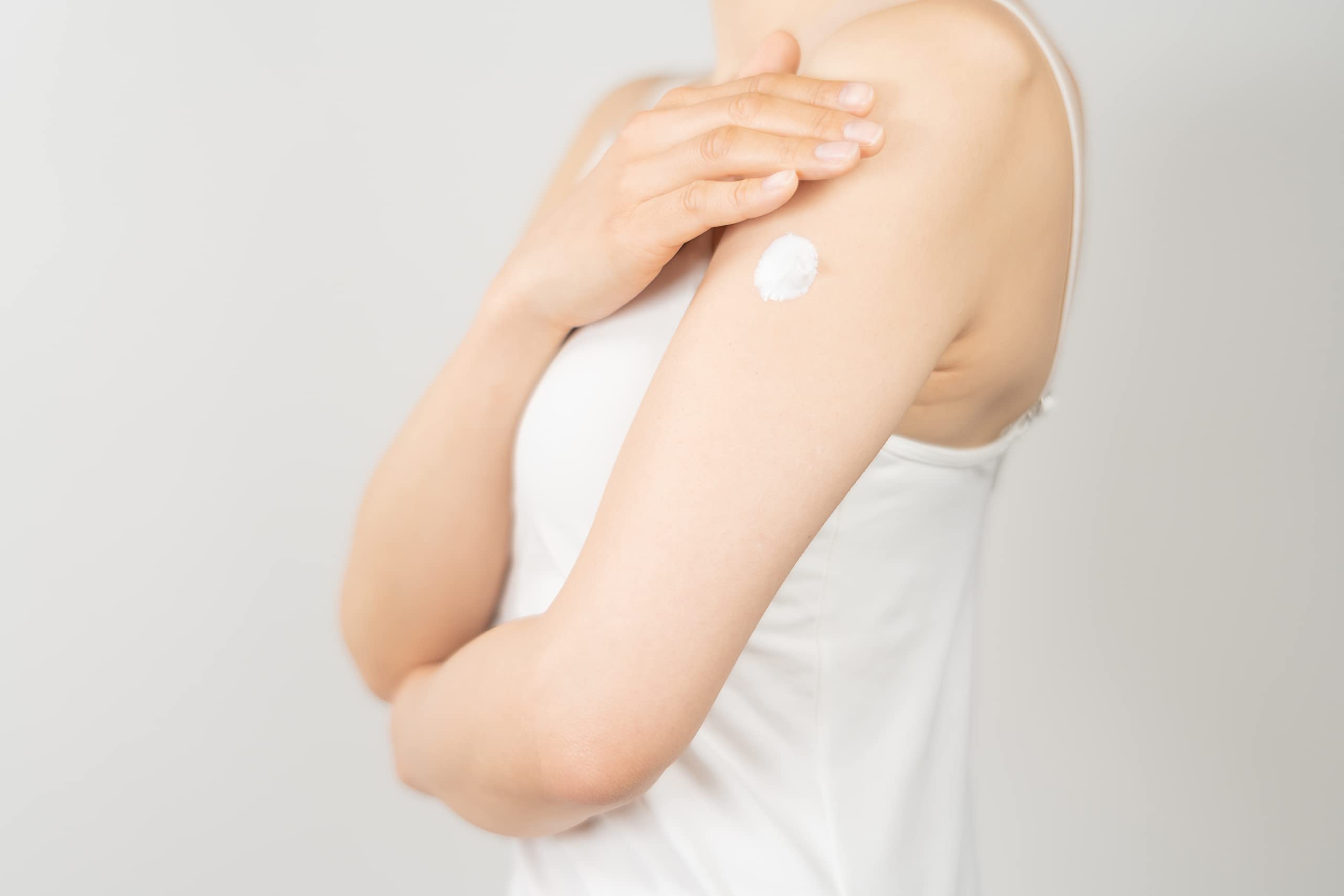 Amazon | 全身に使える ミネラルケアクリーム ボディ・フェイスケア