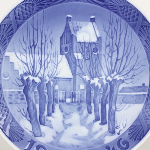 1946年 ロイヤルコペンハーゲン イヤープレート 「村の教会」 北欧