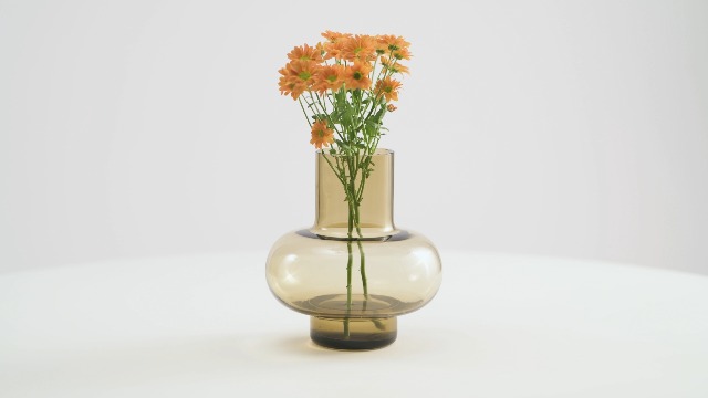 Amazon.com: MARIMEKKO Umpu Glass Flower Vase (Color Clay