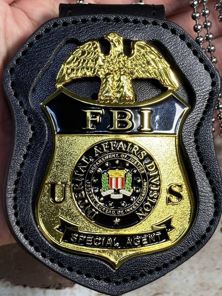 米国ポリスバッジ【FBIレプリカバッジ】PFバッジホルダー 捜査官ID
