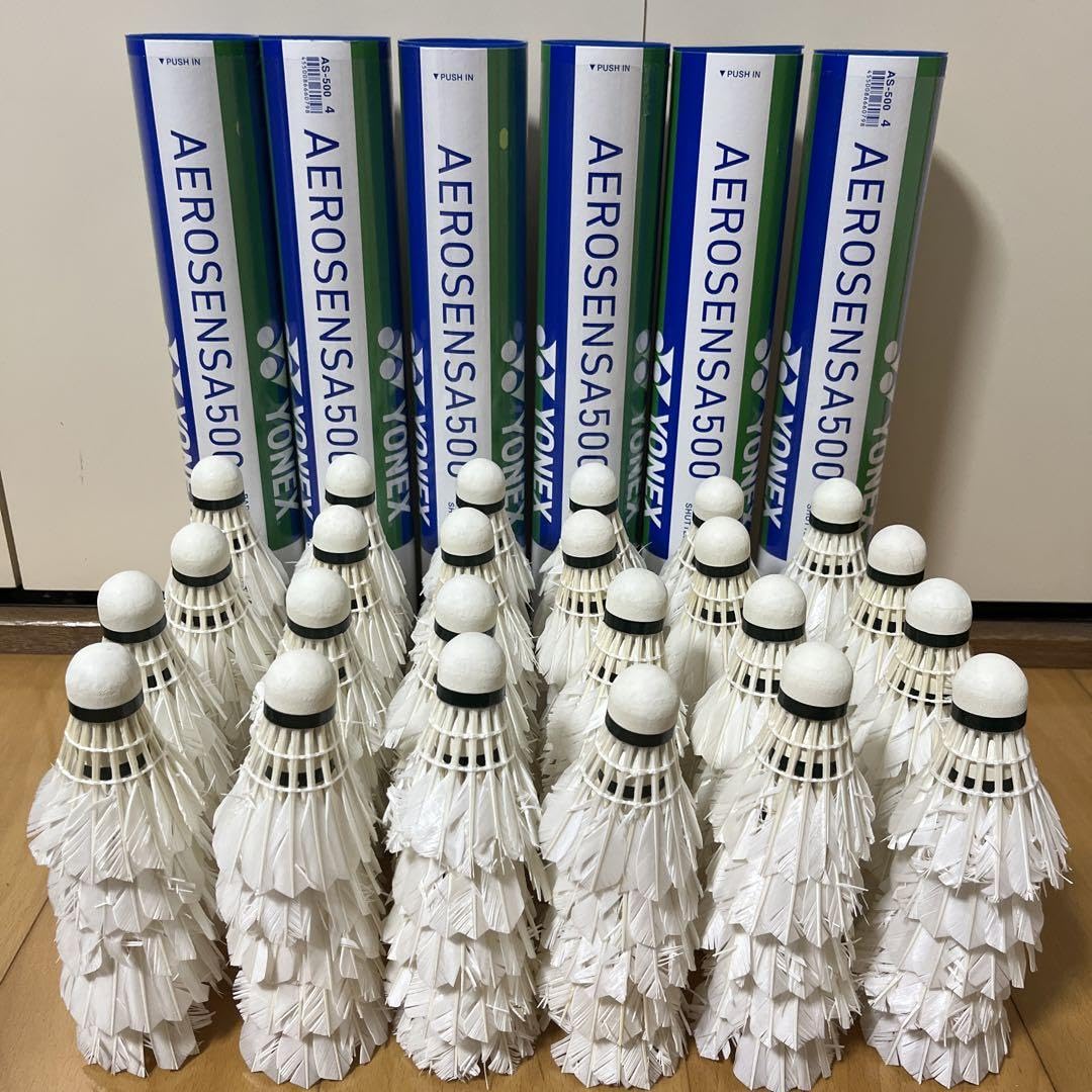 バドミントン 中古シャトル130球 中古シャトル130球 ノック用の通販 by