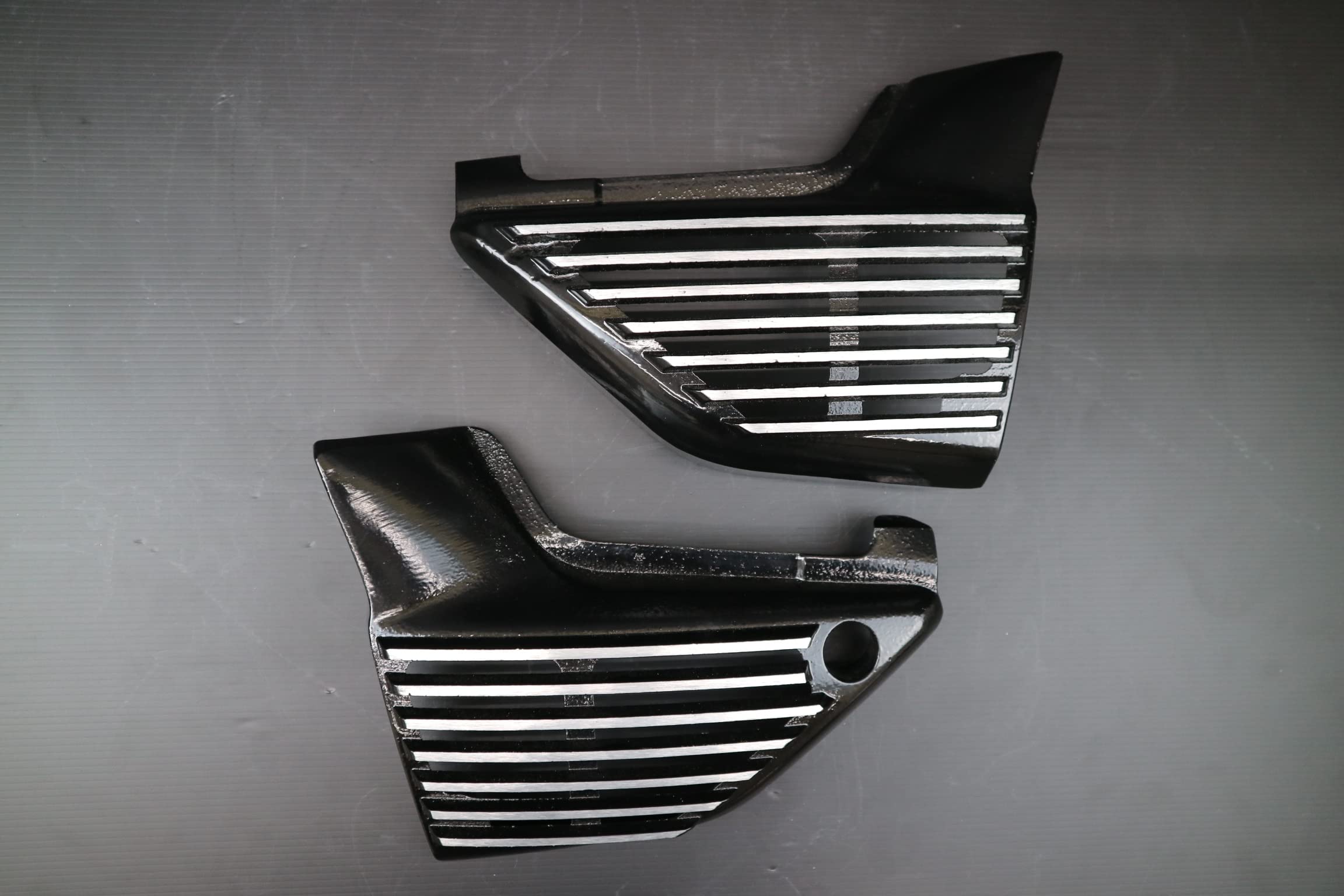 Amazon | ZRX1200 ZRX1100 サイドカバー 純正タイプ アルミ | サイド