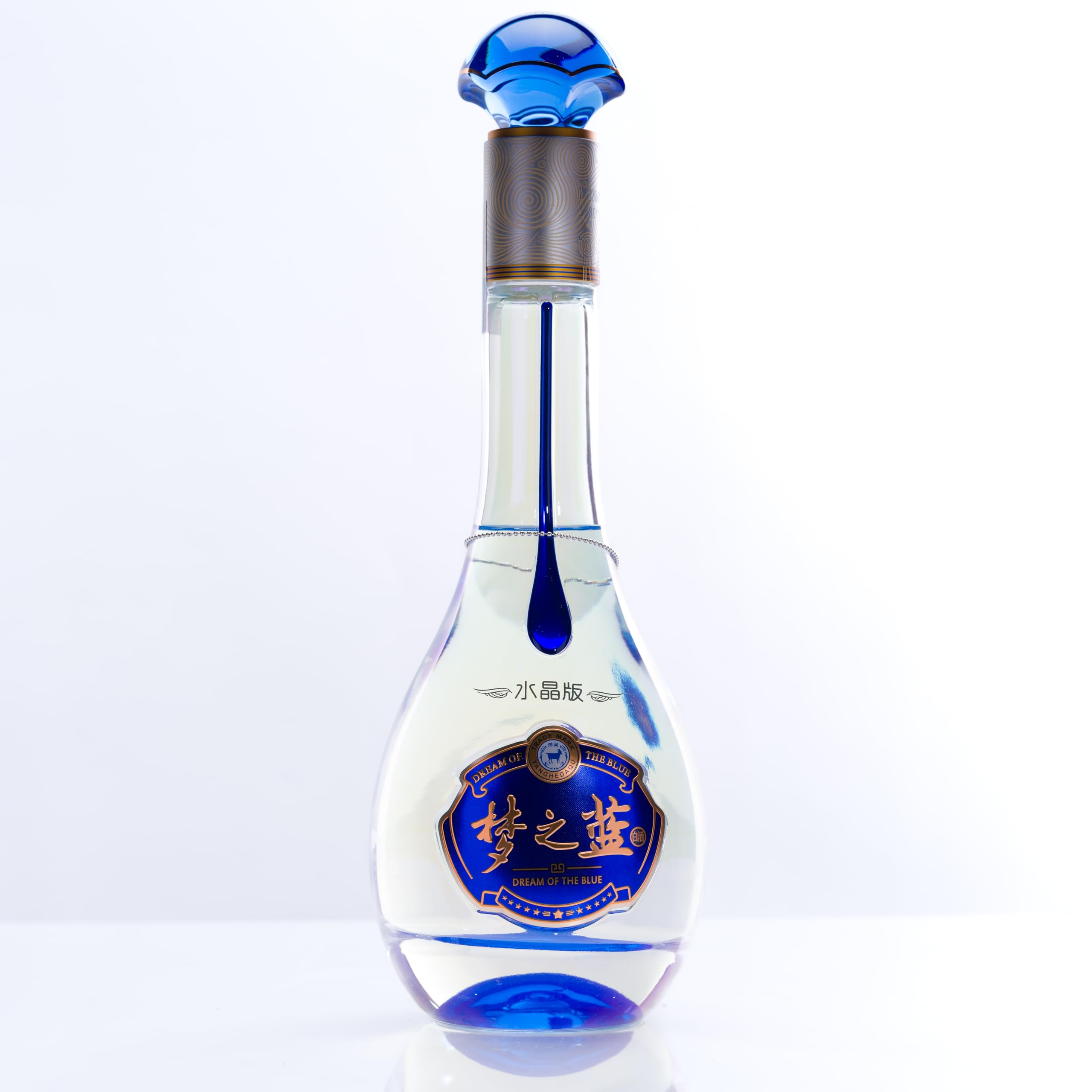 Amazon.co.jp: 夢之藍 水晶 52° 550ml アルコール52度 箱付 中国酒