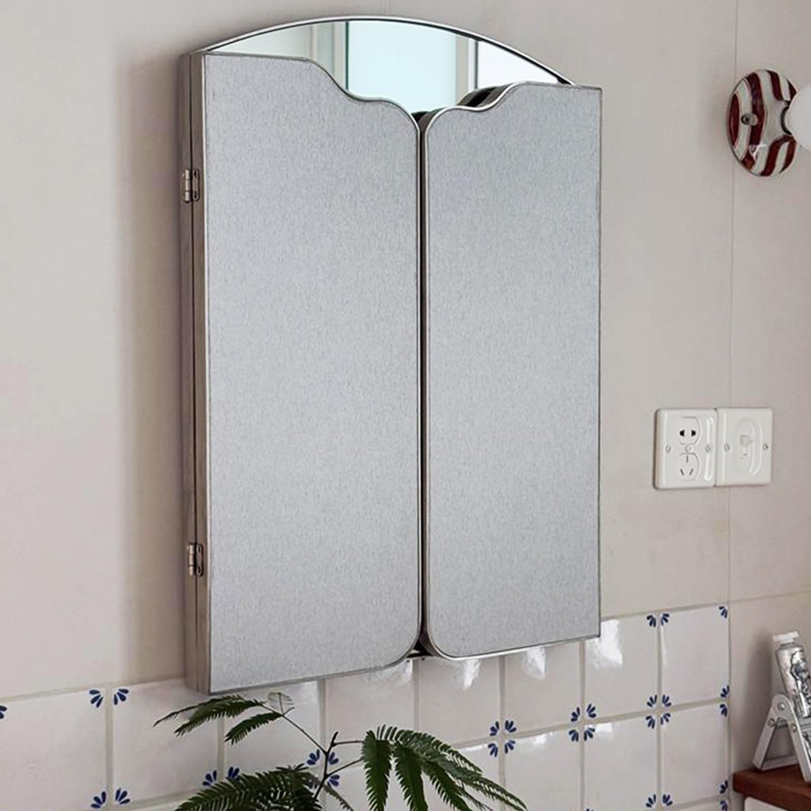 Amazon.com: Jcgly Vintage Vanity Mirror for Bathroom, Trifold