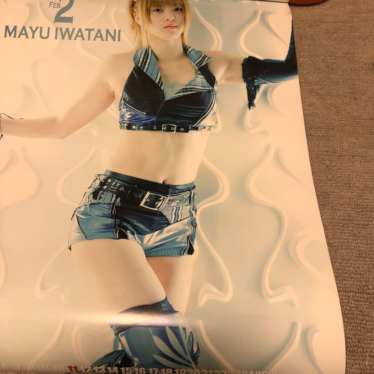 Amazon.co.jp: スターダムカレンダー紫雷イオ 岩谷麻優 宝城カイリ