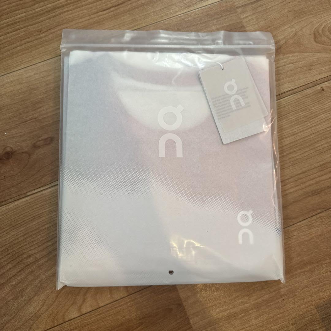 Amazon.co.jp: On court tank ピンクホワイト Lサイズ : ファッション