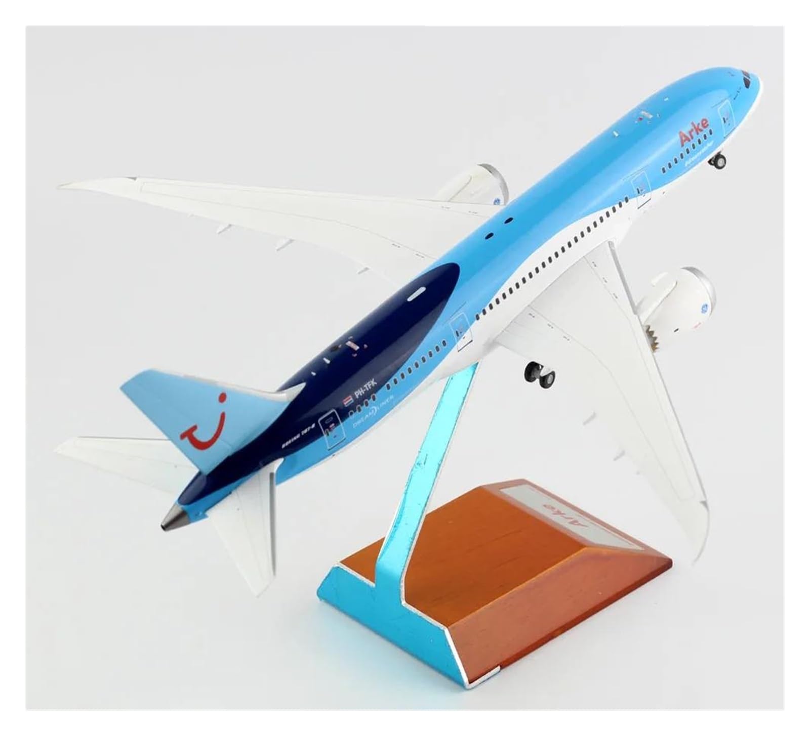 Amazon.co.jp: 航空機 1:200 ウィングス 1:200 アーケフライ航空