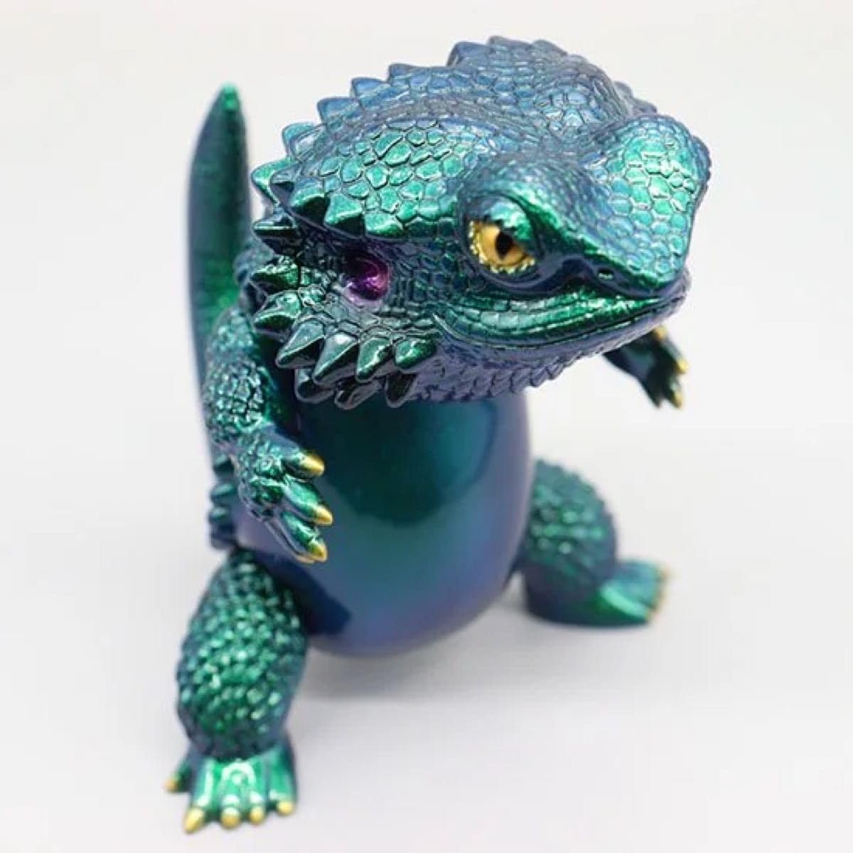 Amazon.co.jp: フトアゴン ソフビフィギュア 金目 スカラビュース