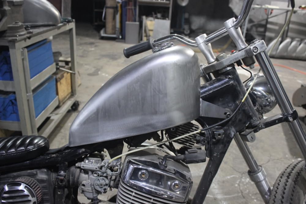 Amazon | ガソリン燃料タンク 9L ホンダ レブル 250 CA250 用 & ガス