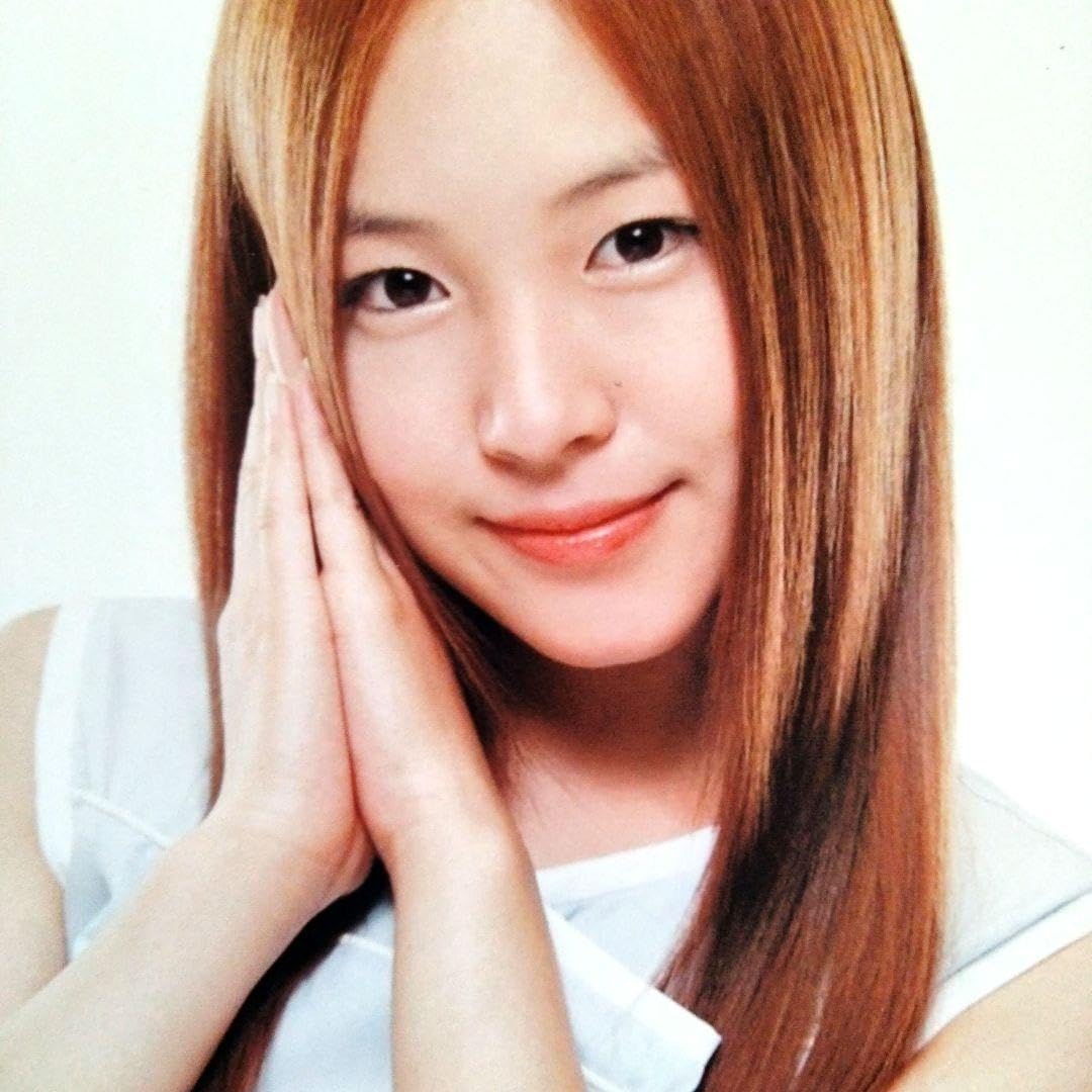 Amazon.co.jp: ボア直筆サイン入り2Lサイズ写真…BoA… : おもちゃ