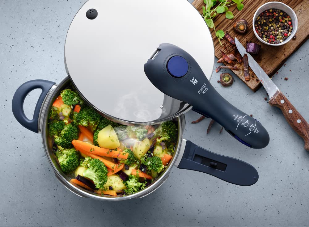 Amazon｜WMF (ヴェーエムエフ) 圧力鍋 4.5L IH ガス火対応 2段階圧力